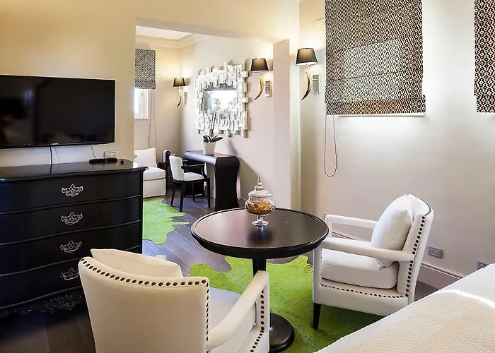 Pepoli9 Design Suites Rome