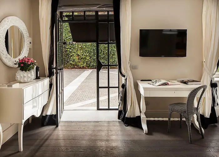 Pepoli9 Design Suites Rome Gasthof