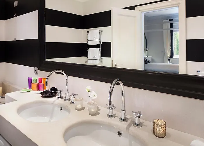Pepoli9 Design Suites Rome 2* Róma